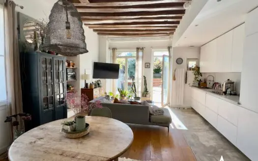 Maison À vendre  3 chambres 80 m²