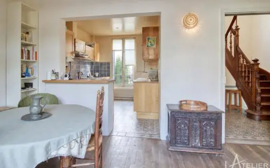 Maison À vendre  4 chambres 135 m²