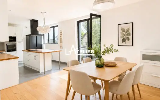 Maison À vendre  4 chambres 139 m²