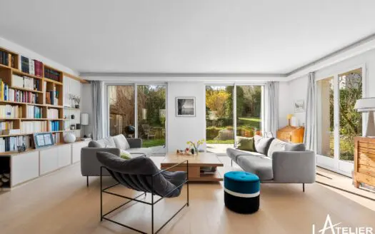 Maison À vendre  4 chambres 167 m²