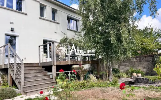 Maison À vendre  5 chambres 145 m²
