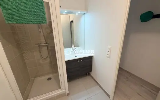 Appartement À louer  26 m²