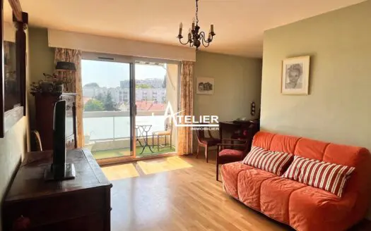 Appartement À vendre  2 chambres 81 m²