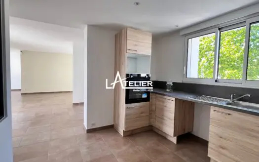 Maison À vendre  3 chambres 114 m²