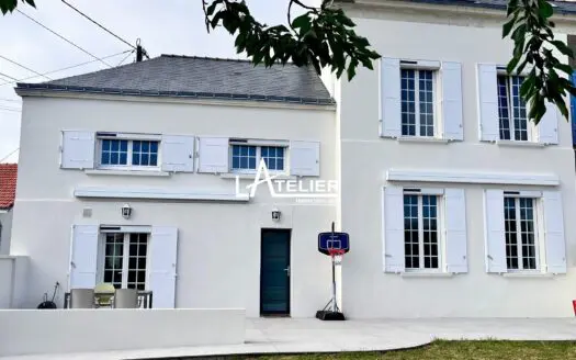 Maison À vendre  5 chambres 150 m²