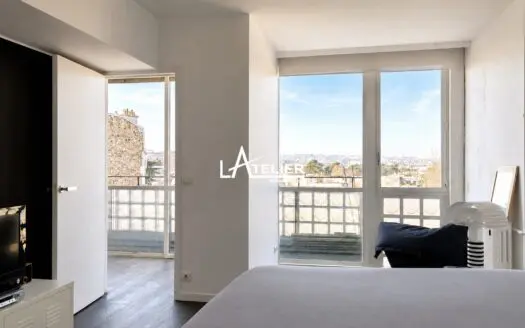 Appartement À vendre  2 chambres 102 m²