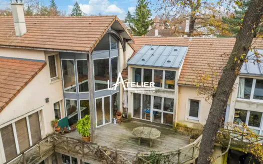 Appartement À vendre  5 chambres 192 m²