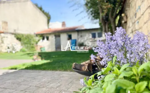 Maison À vendre  4 chambres 140 m²