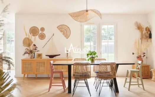 Maison À vendre  5 chambres 150 m²