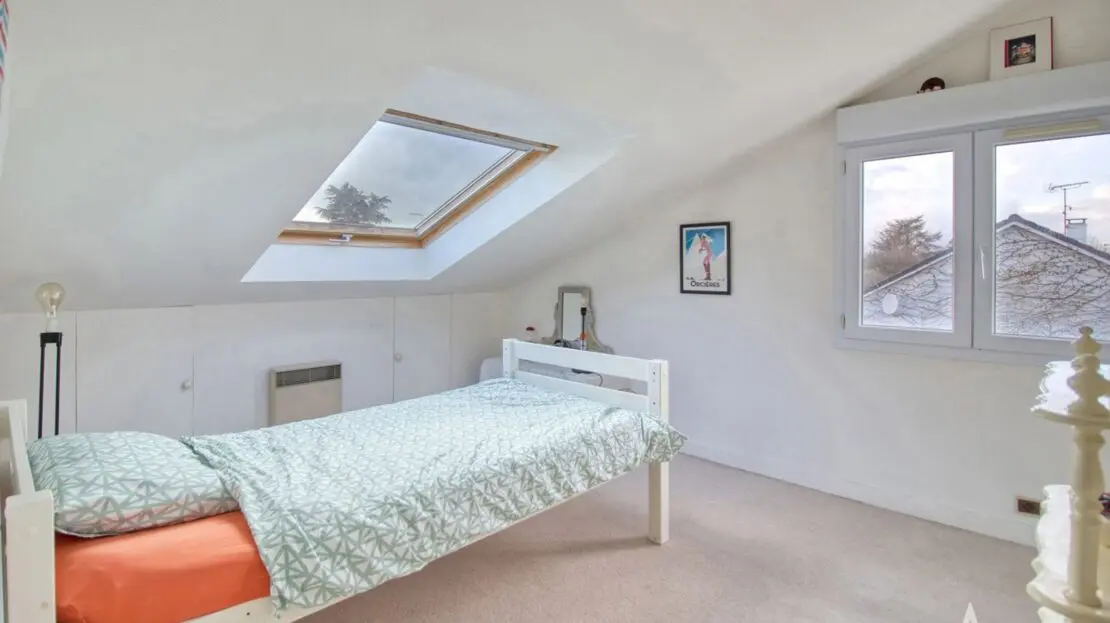 Maison 6 pièces 158 m² · à Eur · 158 m² · 395 000 €