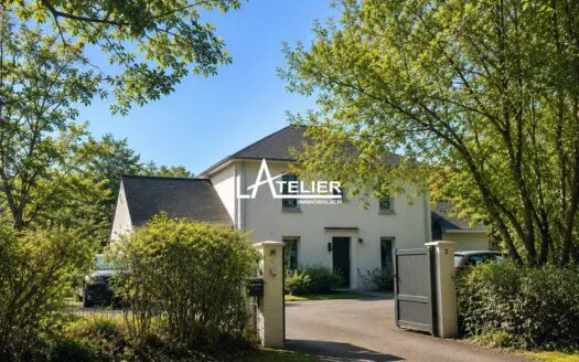 Maison À vendre  5 chambres 167 m²
