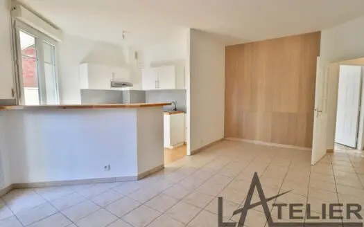 Appartement À louer  1 chambre 46 m²