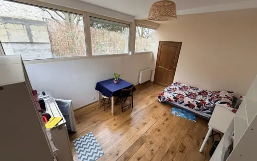 Appartement À louer  43 m²