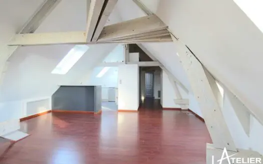 Appartement À vendre  2 chambres 60 m²