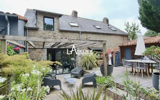 Maison À vendre  4 chambres 150 m²