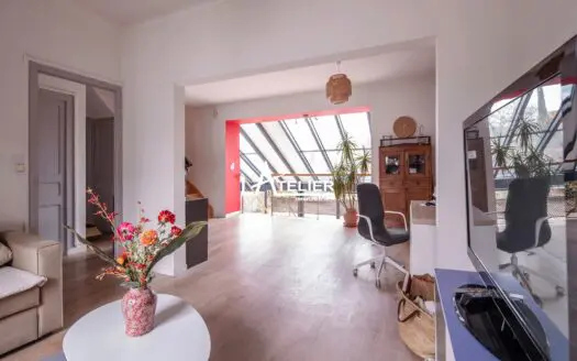 Maison À vendre  4 chambres 160 m²