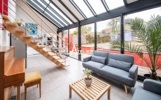 Maison À vendre  4 chambres 160 m²