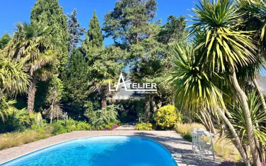Maison À vendre  5 chambres 173 m²