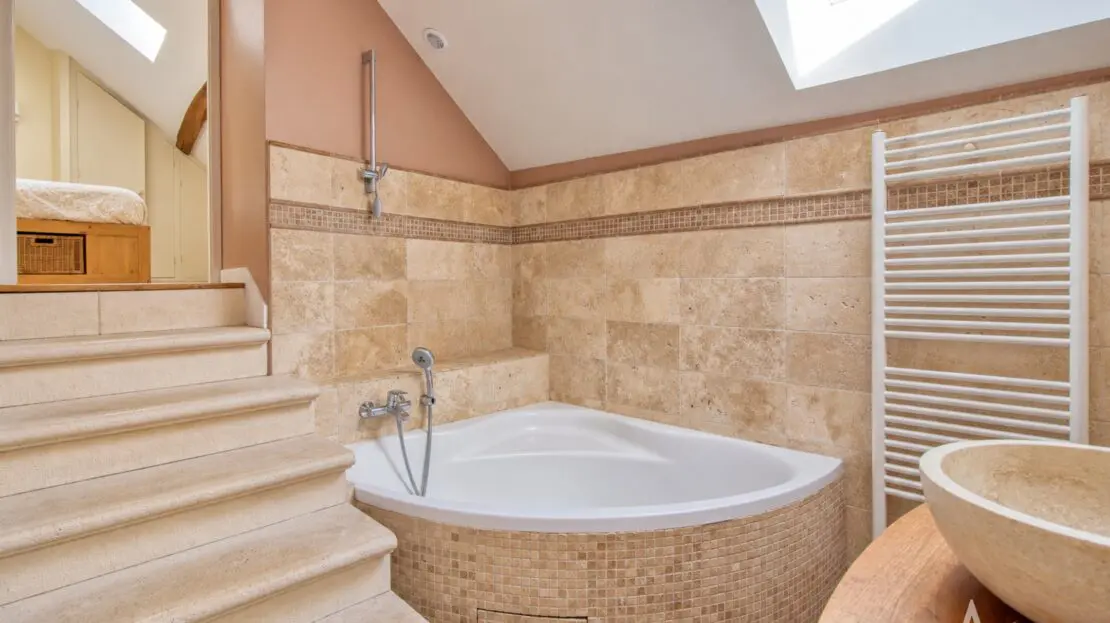 Maison 6 pièces 195 m² · à Eur · 195 m² · 790 000 €