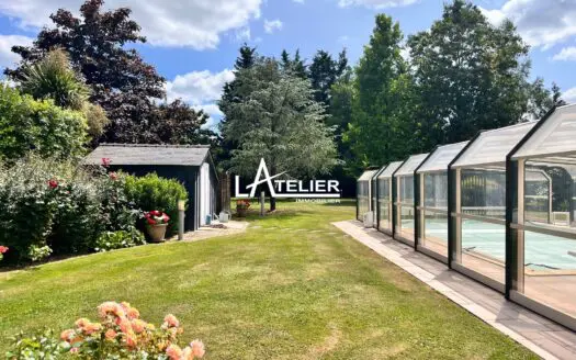 Maison À vendre  5 chambres 233 m²