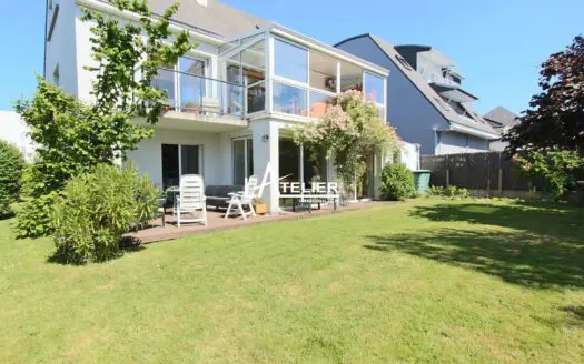 Maison À vendre  6 chambres 225 m²