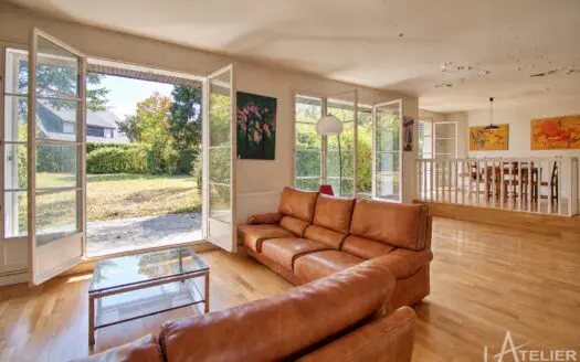 Maison À vendre  5 chambres 224 m²
