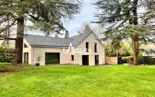 Maison à vendre, 8 pièces, 230 m²