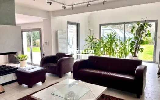 Maison à vendre, 9 pièces, 233 m²