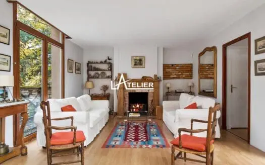 Maison à vendre, 9 pièces, 207 m²