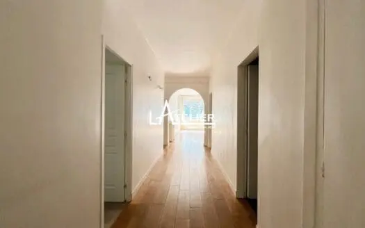 Appartement à vendre, 6 pièces, 145 m²