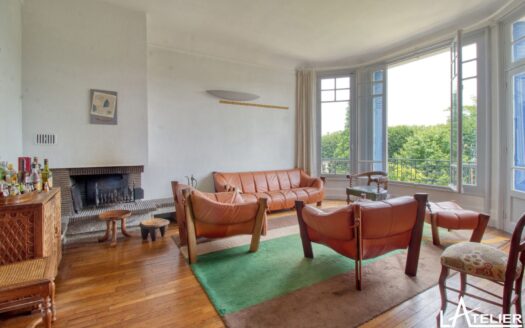 Maison Familiale Art Déco à Saint-Cloud – Quartier des Coteaux