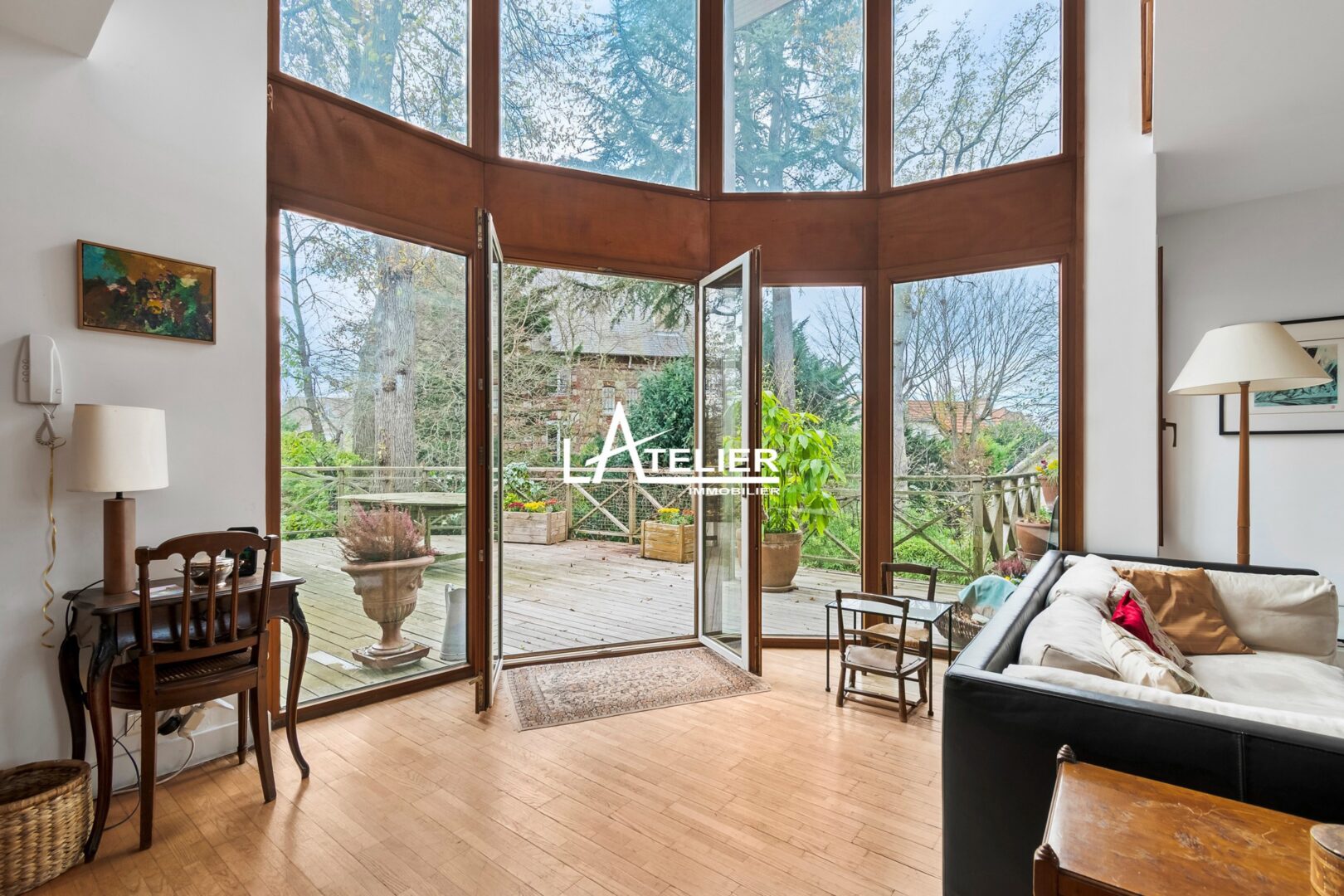 Maison 8 pièces 192 m² · à Saint-Germain-en-Laye · 192,4 m² · 1 300 000 €