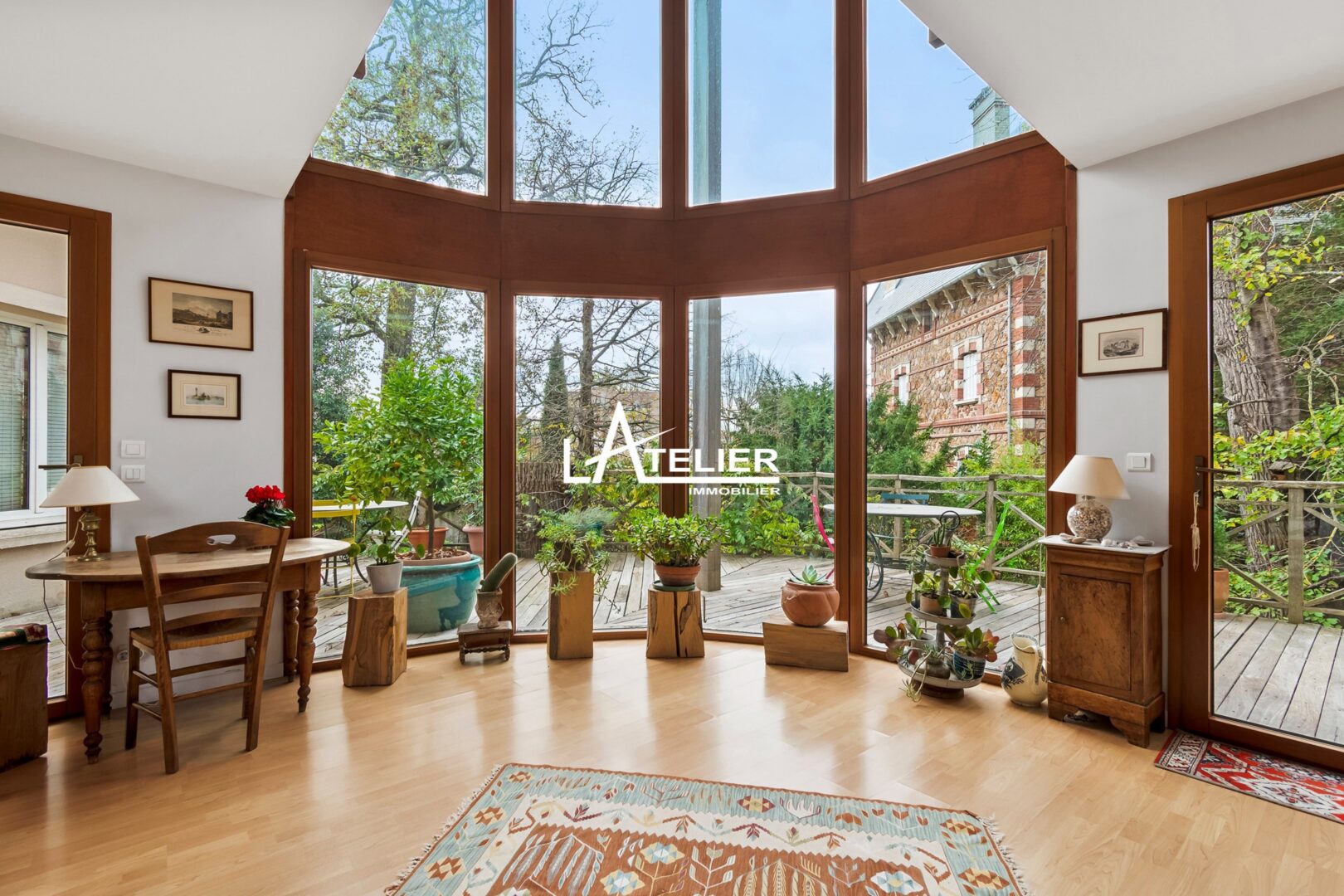 Maison 9 pièces 207 m² · à Saint-Germain-en-Laye · 207,2 m² · 1 300 000 €