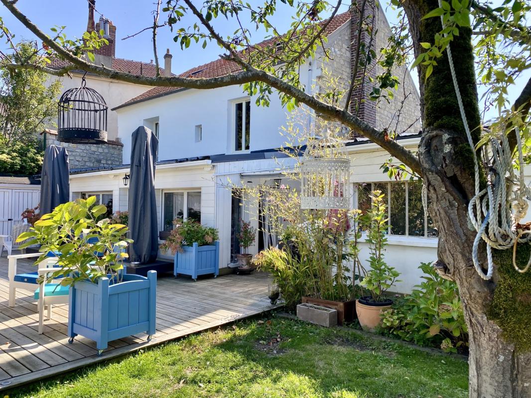 Maison 7 pièces 161 m² · à Ennery · 161 m² · 398 000 €
