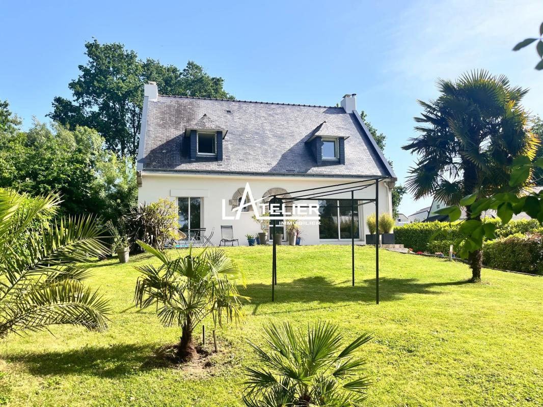 Maison 7 pièces 140 m² · à Sautron · 140 m² · 599 000 €