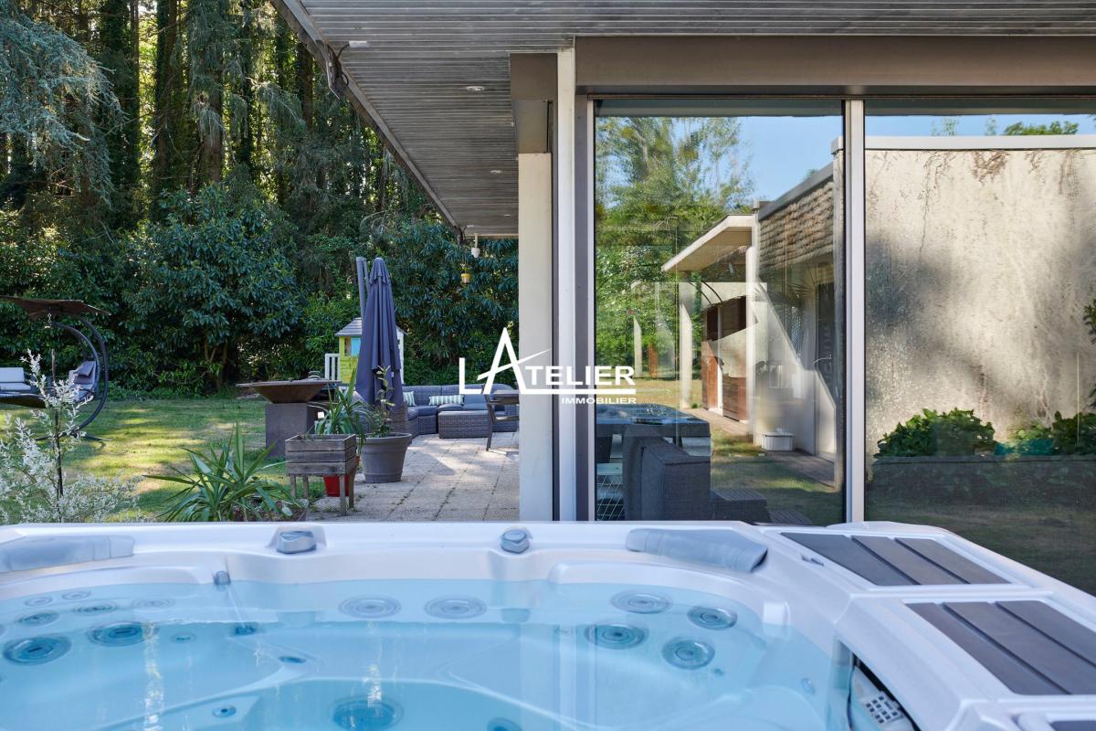 Maison 7 pièces 254 m² · à Sautron · 254 m² · 986 100 €
