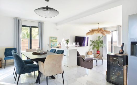 Maison entièrement rénovée, grand jardin, 5mn des commodités