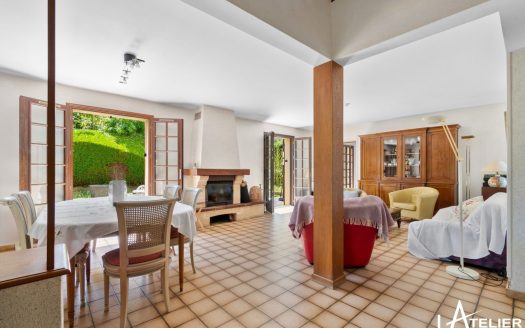 LA FONTAINE DES SAULES