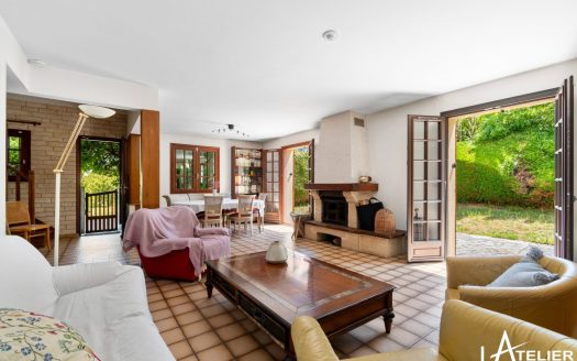 LA FONTAINE DES SAULES