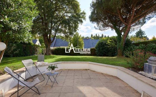 La Familiale contemporaine, triple garage, grand jardin