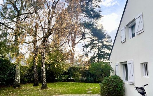 Écume des Vents – Élégance, volumes et douceur de vivre à Sautron